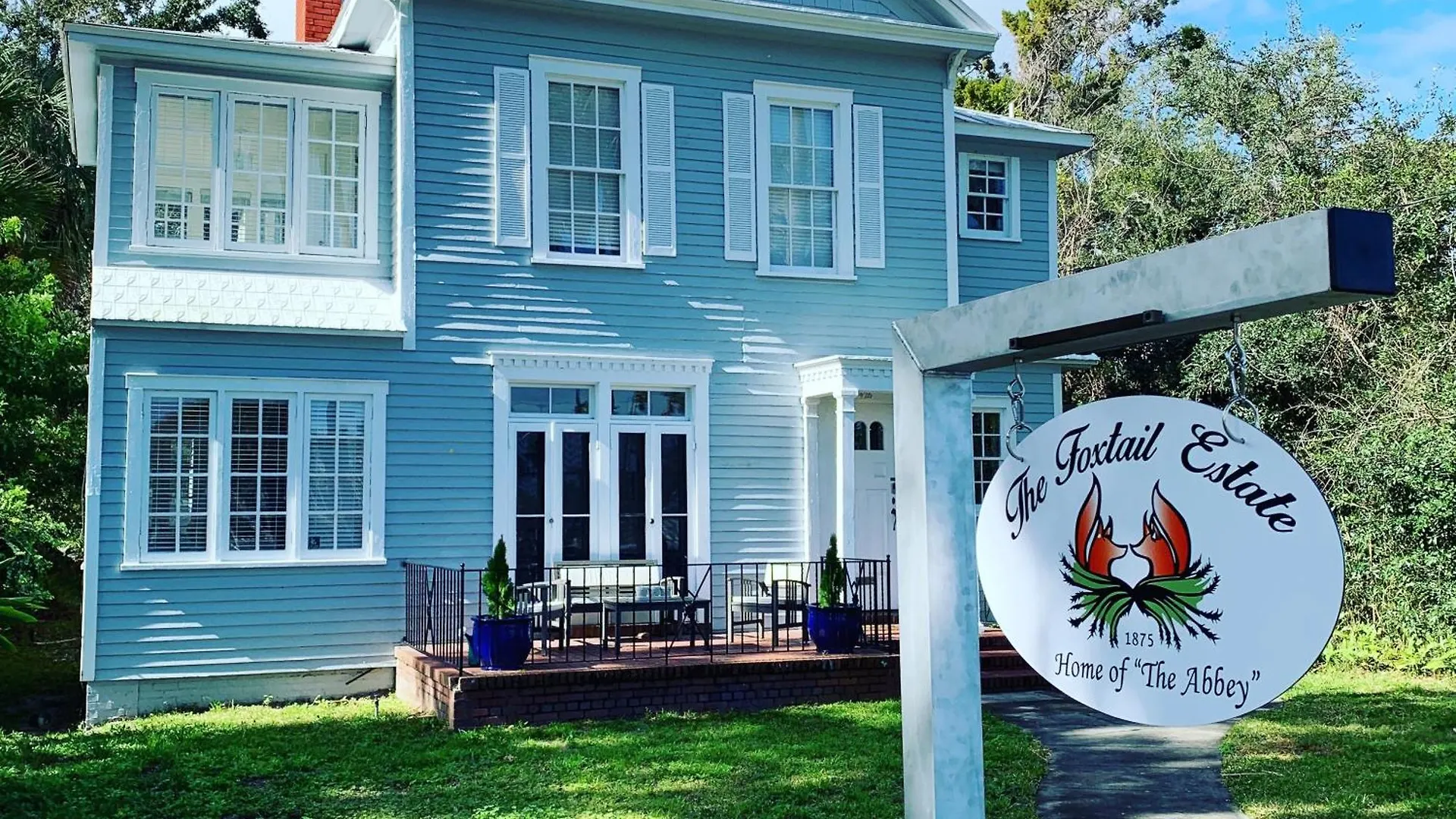 The Foxtail Estate Bed & Breakfast Daytona Beach