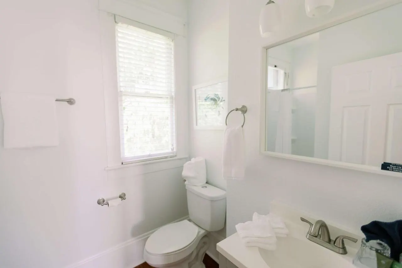 The Foxtail Estate Bed & Breakfast Daytona Beach