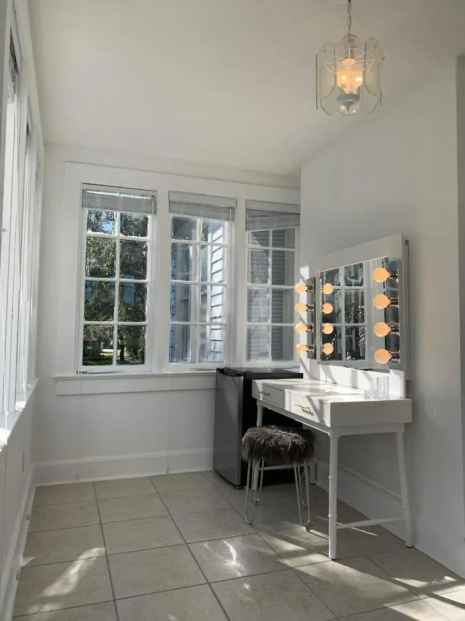 The Foxtail Estate Bed & Breakfast Daytona Beach 3*,